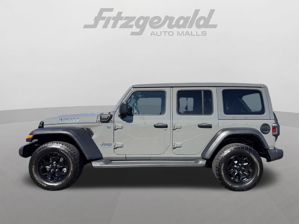 Used 2023 Jeep Wrangler Unlimited w/ Sun & Screen Package AWD/4WD image 10