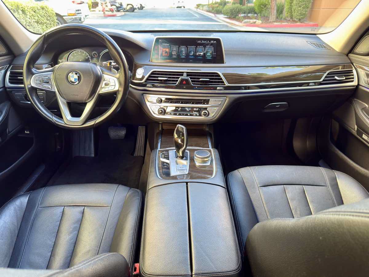 Used 2016 BMW 740i RWD image 19