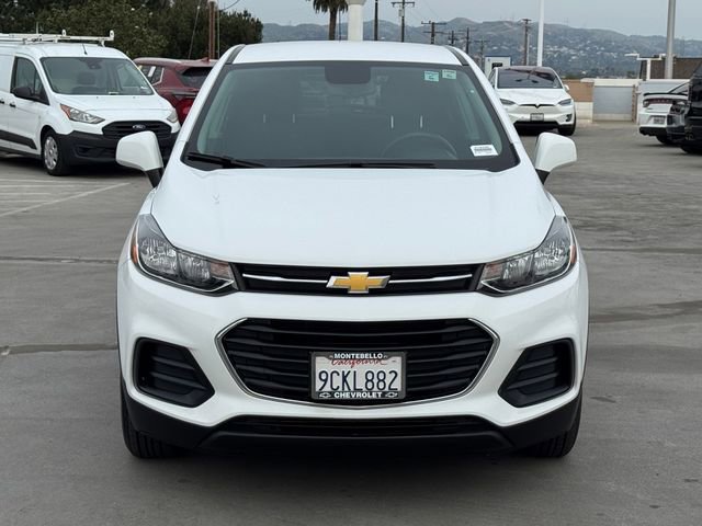 Certified 2022 Chevrolet Trax LS w/ Tint and Cruise Package image 3