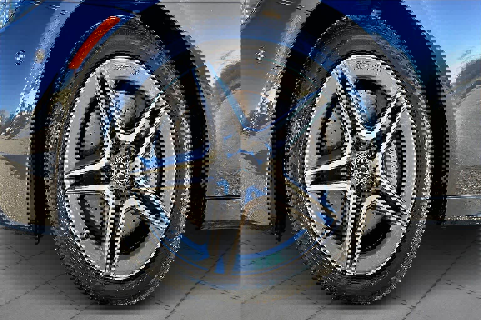 Used 2022 Mercedes-Benz E 350 4MATIC Sedan image 10