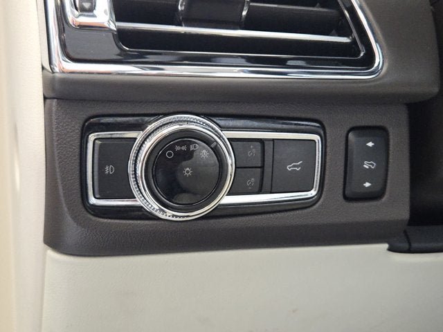 Used 2020 Lincoln Navigator Black Label AWD/4WD image 26