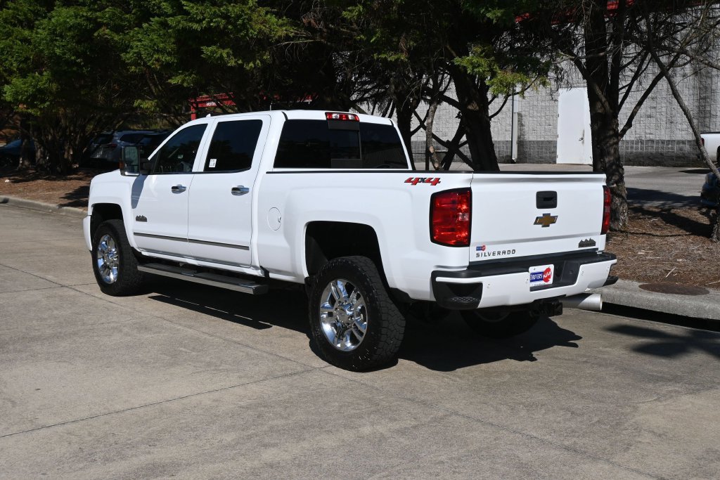 Used 2019 Chevrolet Silverado 2500 High Country w/ Duramax Plus Package AWD/4WD image 24