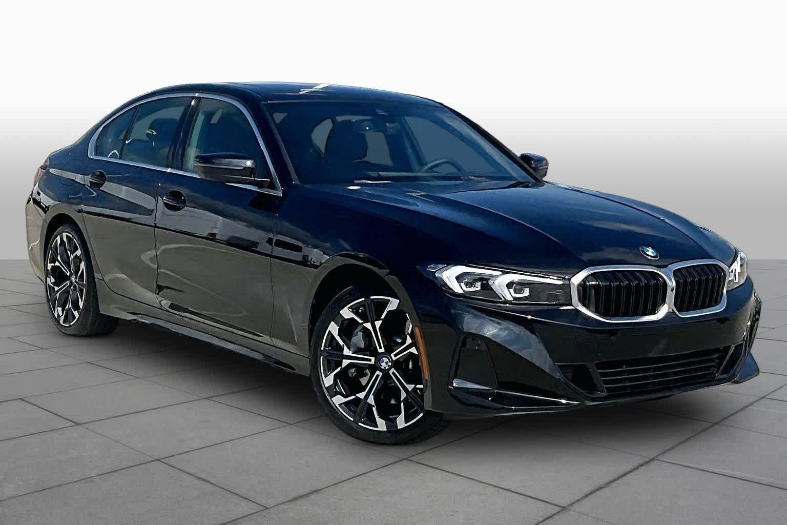 Used 2026 BMW 330i Sedan RWD image 2