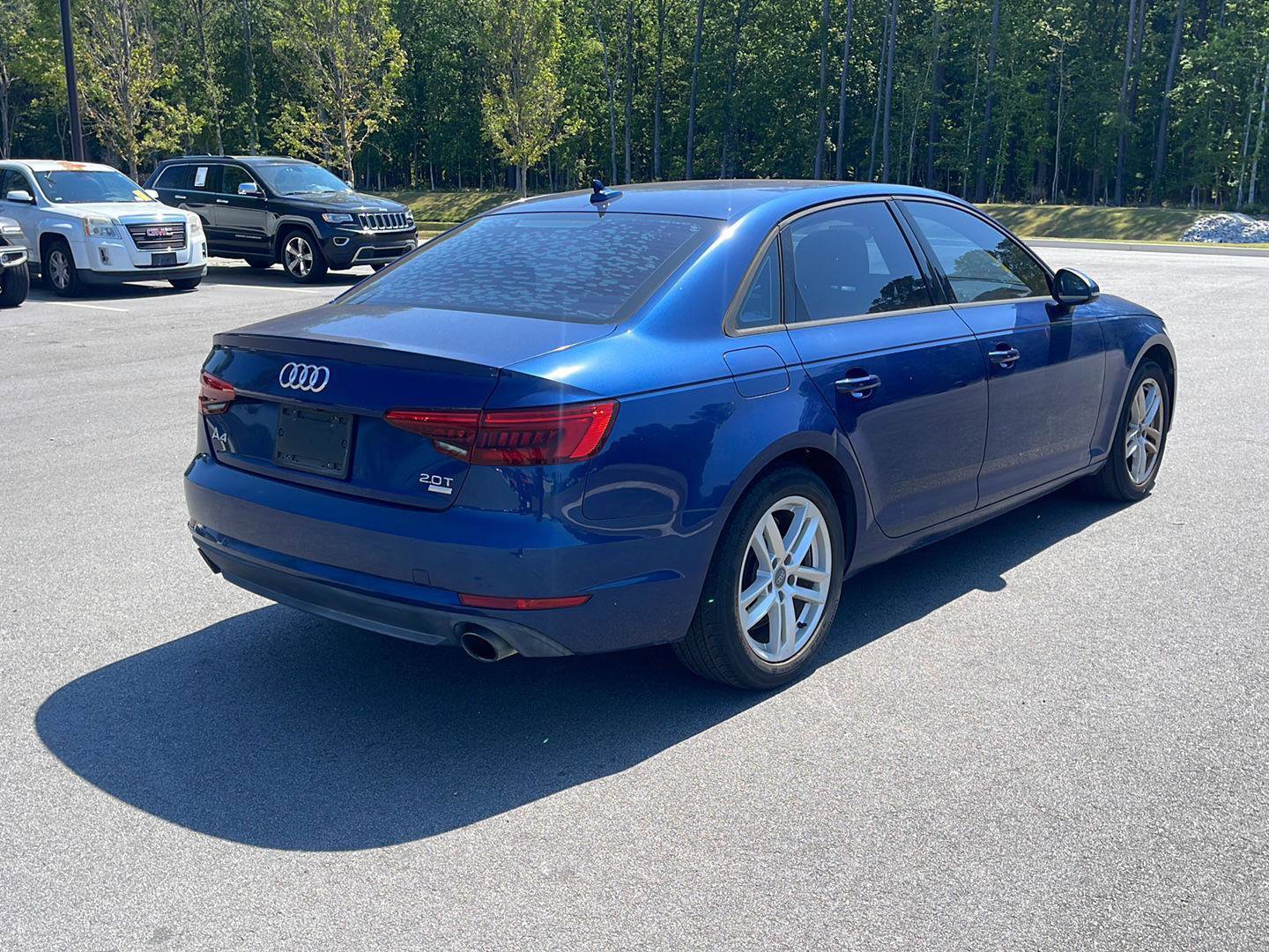 Used 2017 Audi A4 2.0T Ultra Premium w/ Convenience Package image 7
