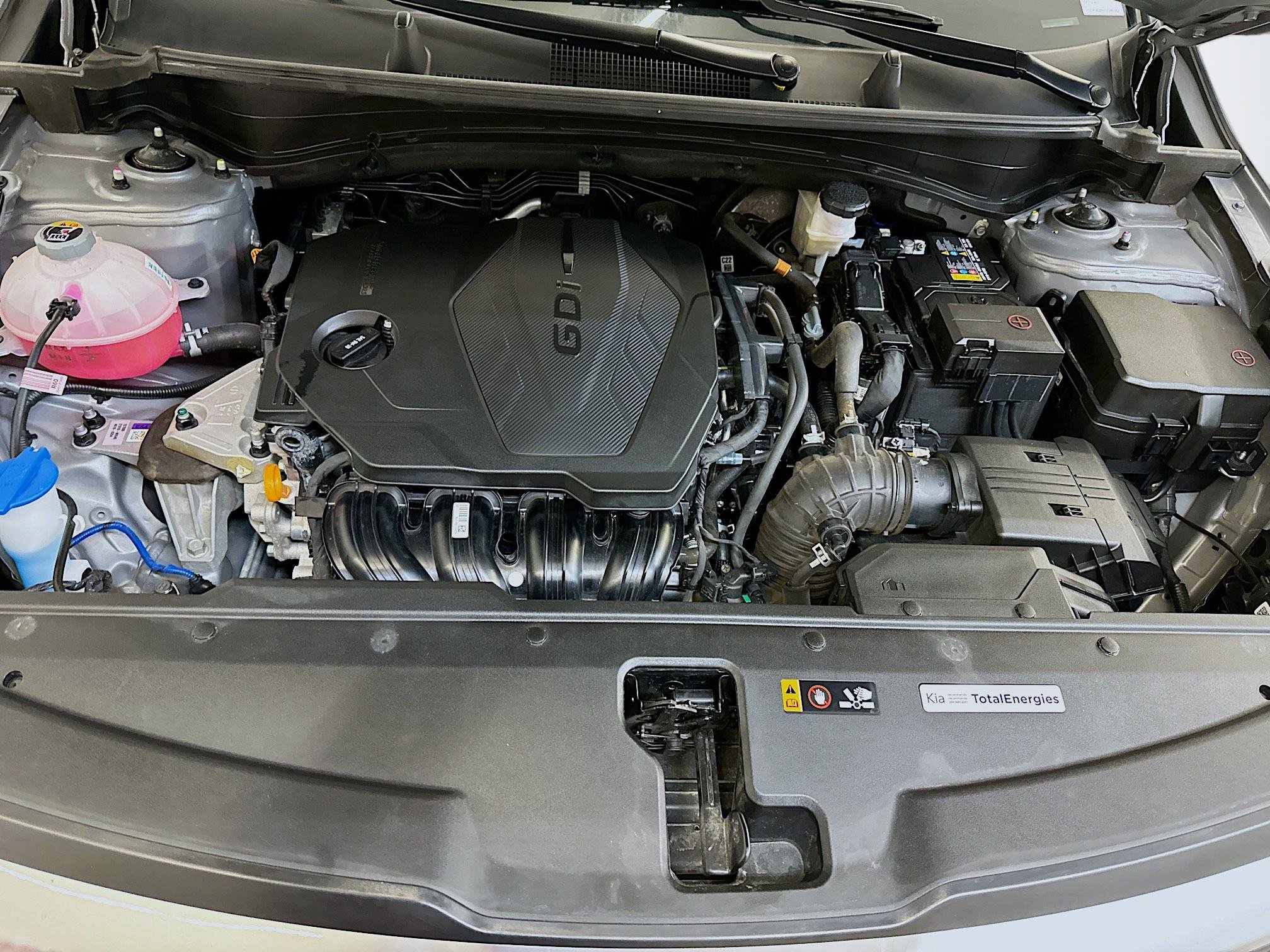 Used 2025 Kia Sportage LX image 33