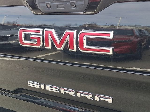 Used 2019 GMC Sierra 1500 SLT w/ SLT Premium Package image 28