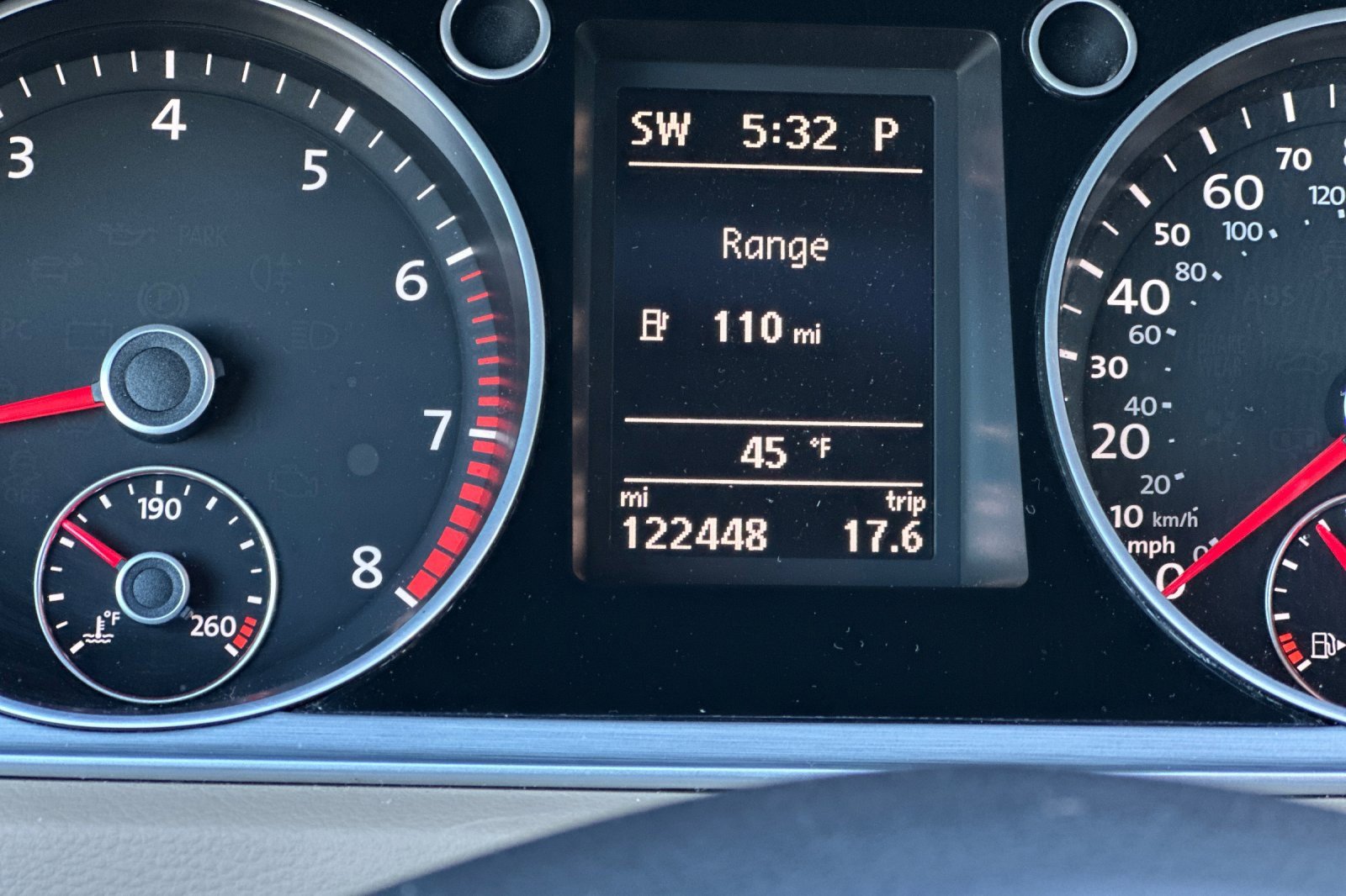 Used 2015 Volkswagen CC Sport image 28