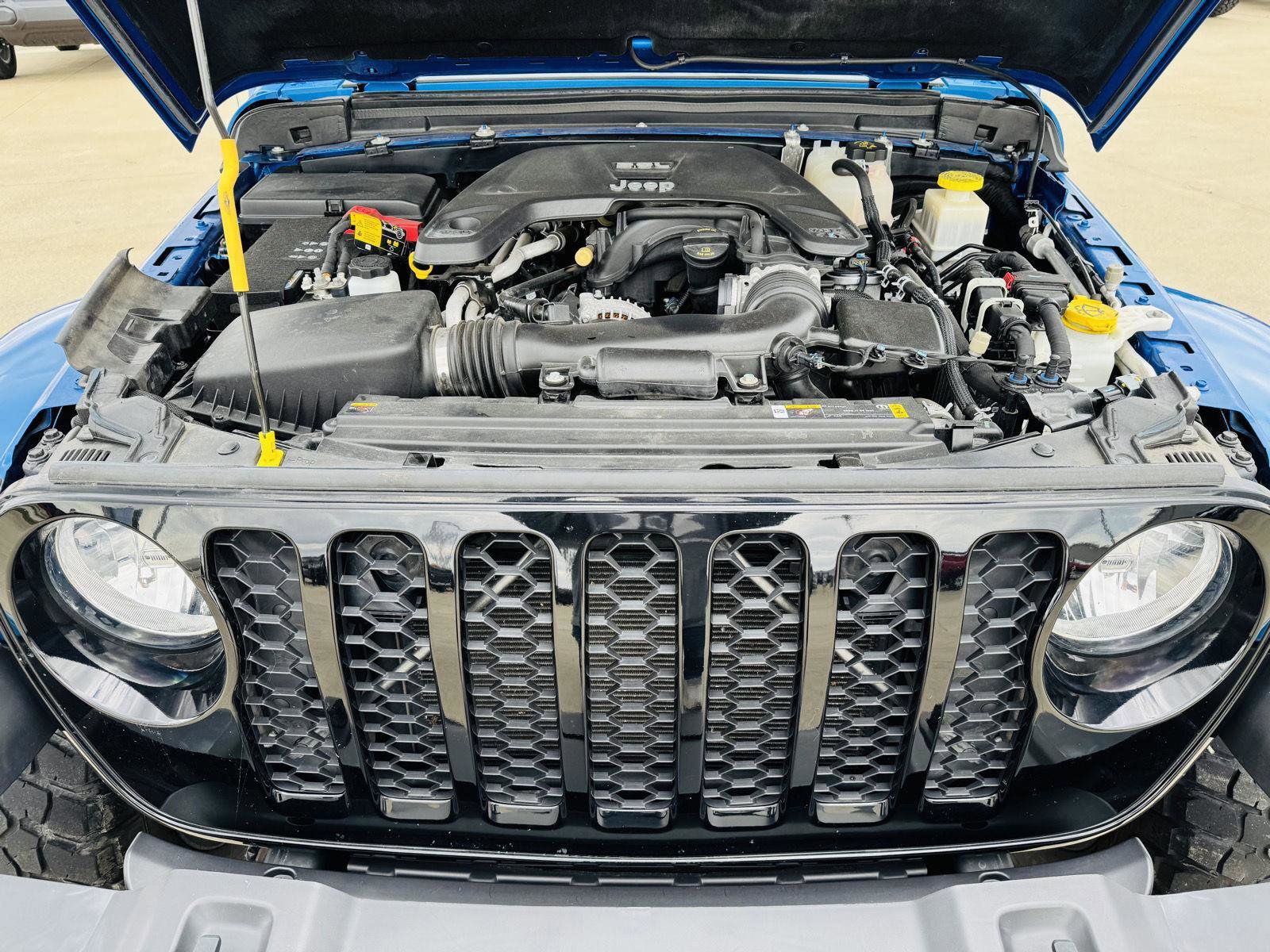 Used 2021 Jeep Gladiator Sport AWD/4WD image 35