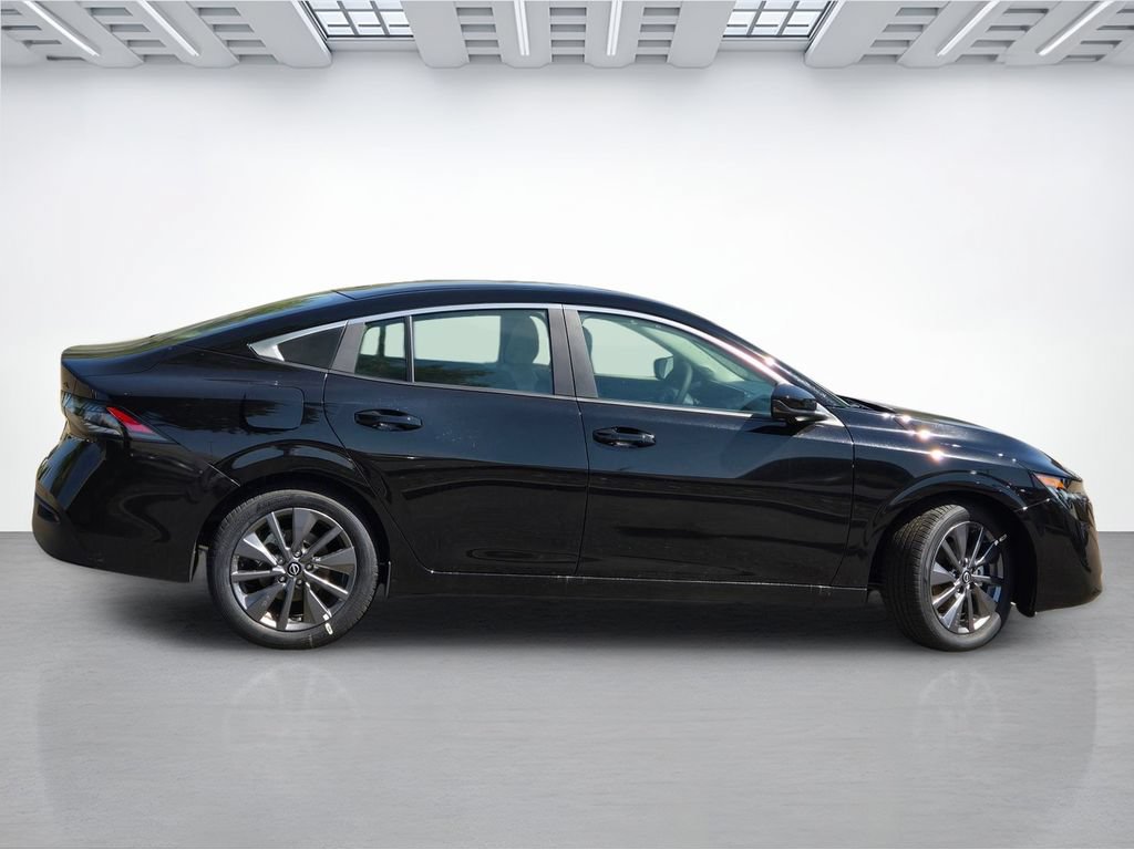 New 2026 Nissan Sentra SL w/ Floor Mat Package FWD image 3