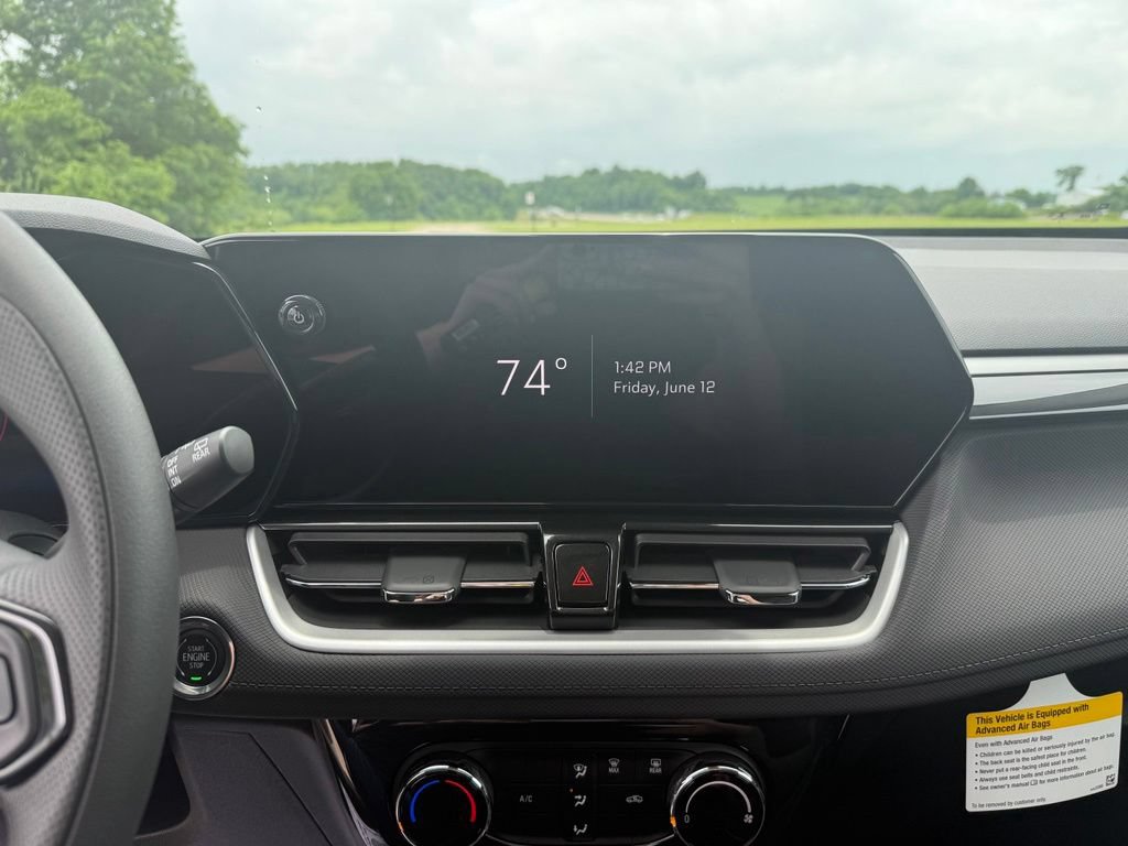 New 2026 Chevrolet TrailBlazer LT FWD image 32