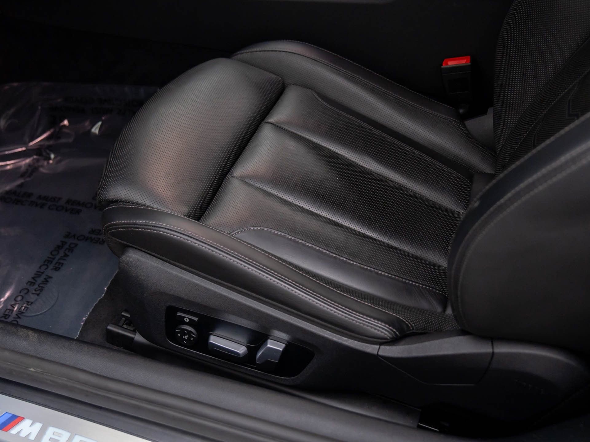 Certified 2025 BMW M850i xDrive Coupe image 17