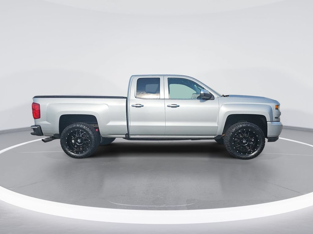 Used 2018 Chevrolet Silverado 1500 LTZ Z71 w/ LTZ Plus Package AWD/4WD image 2
