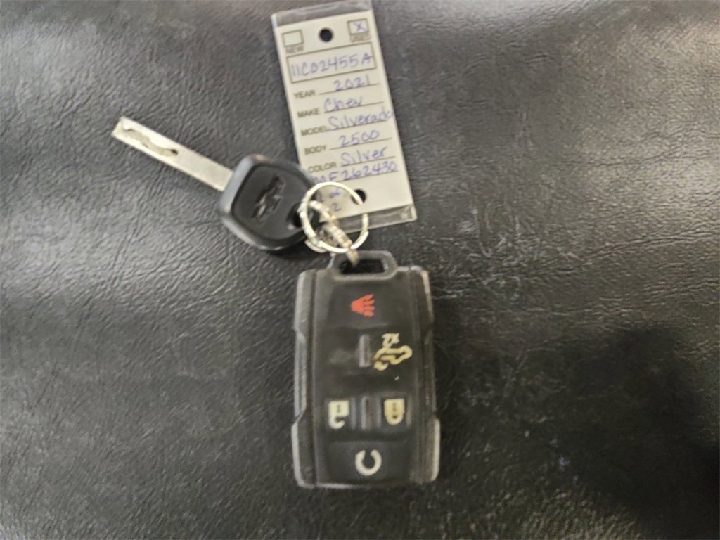 Certified 2021 Chevrolet Silverado 2500 Custom w/ Custom Value Package image 32