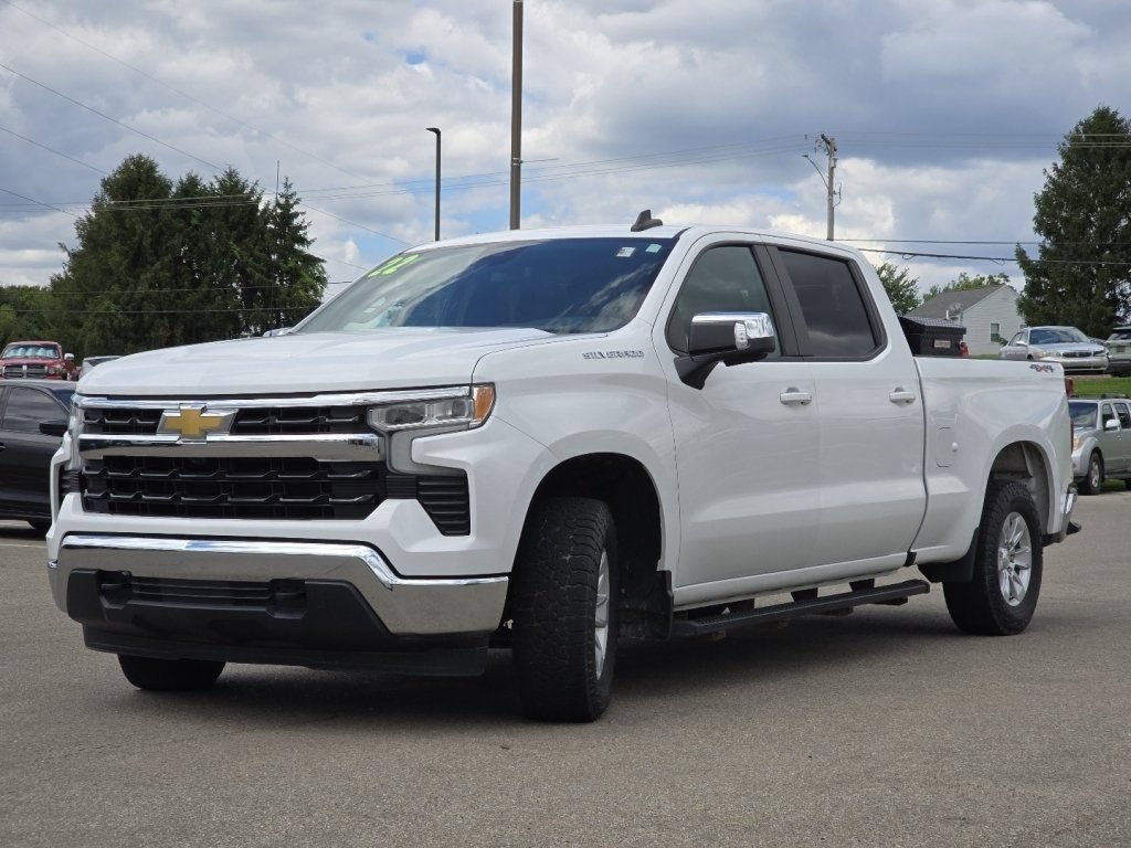 Used 2022 Chevrolet Silverado 1500 LT w/ Safety Package AWD/4WD image 16