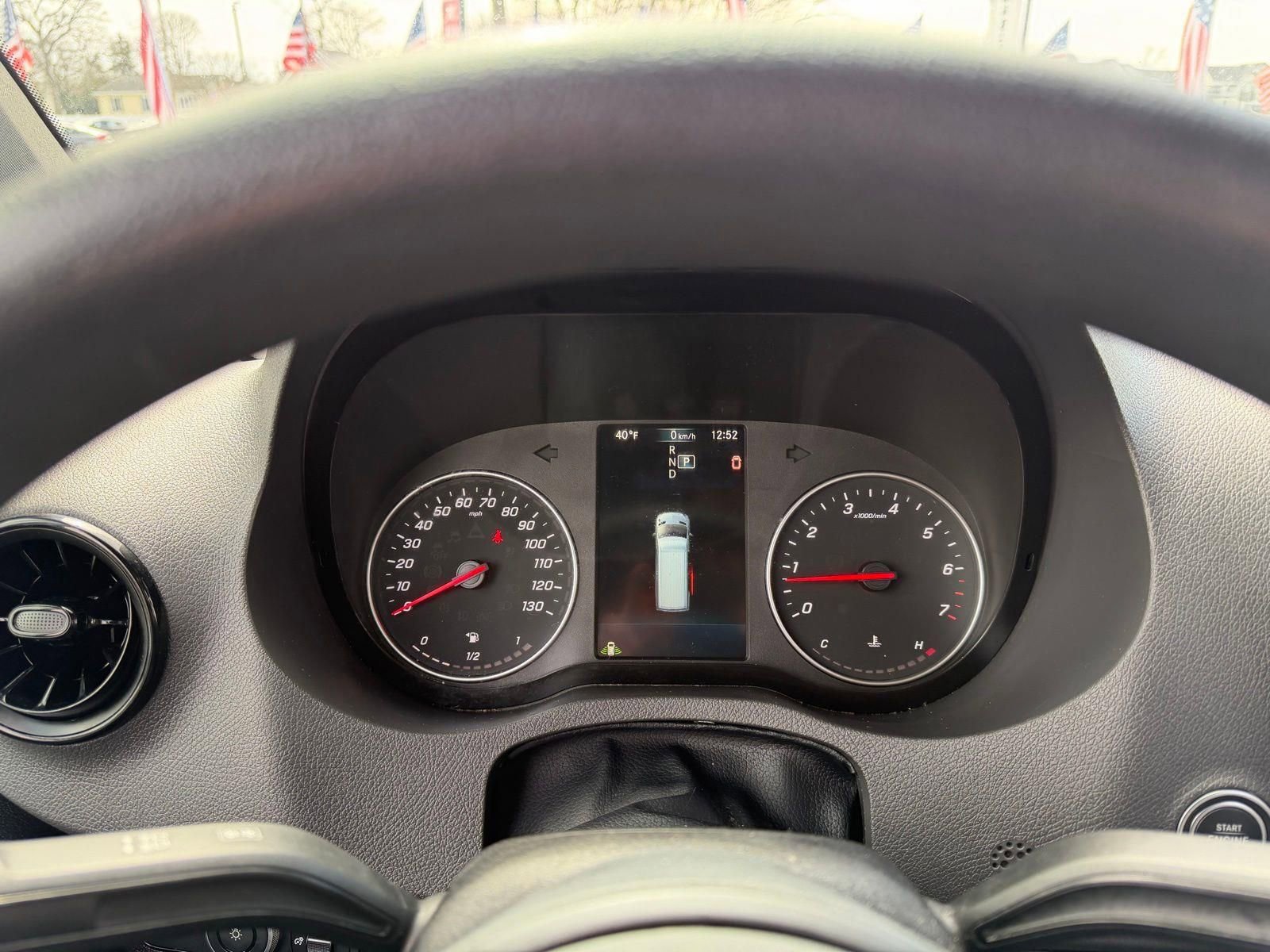 Used 2023 Mercedes-Benz Sprinter 2500 image 18