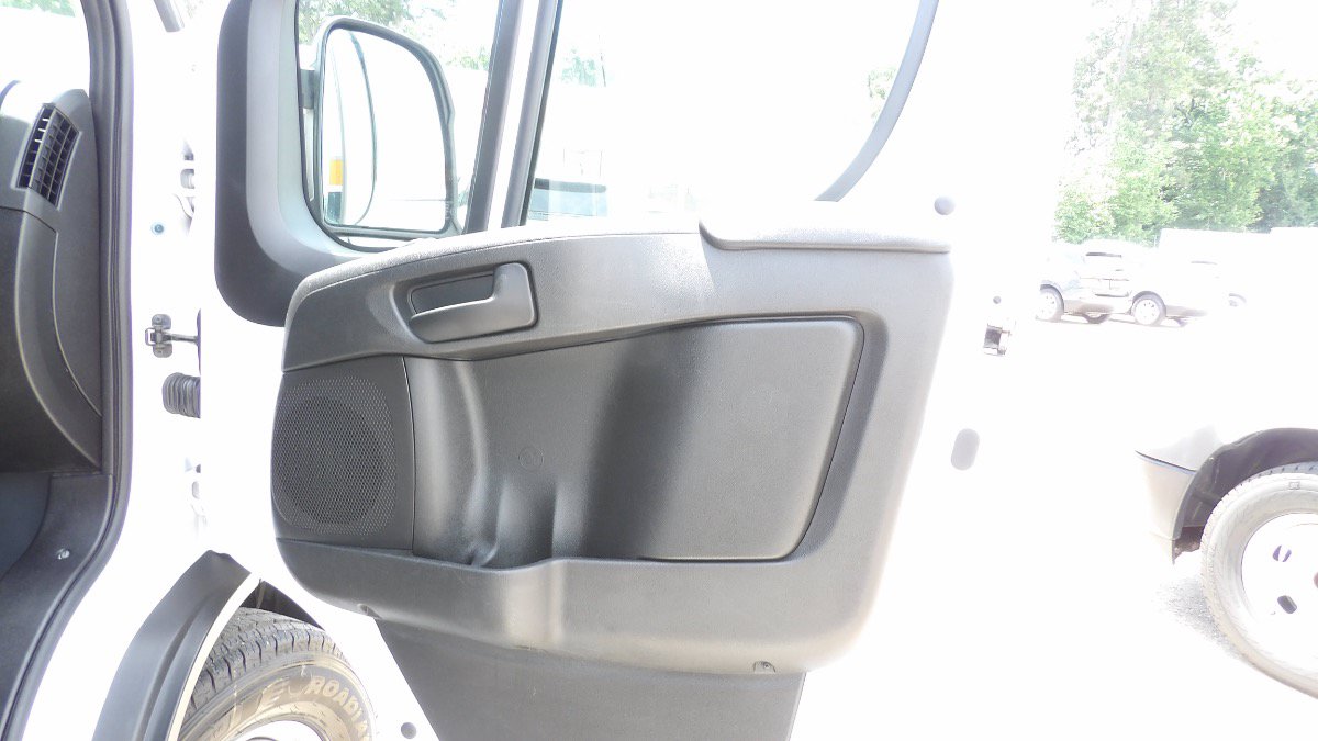 Used 2025 RAM ProMaster 2500 w/ U-Haul Equipment Group FWD image 19