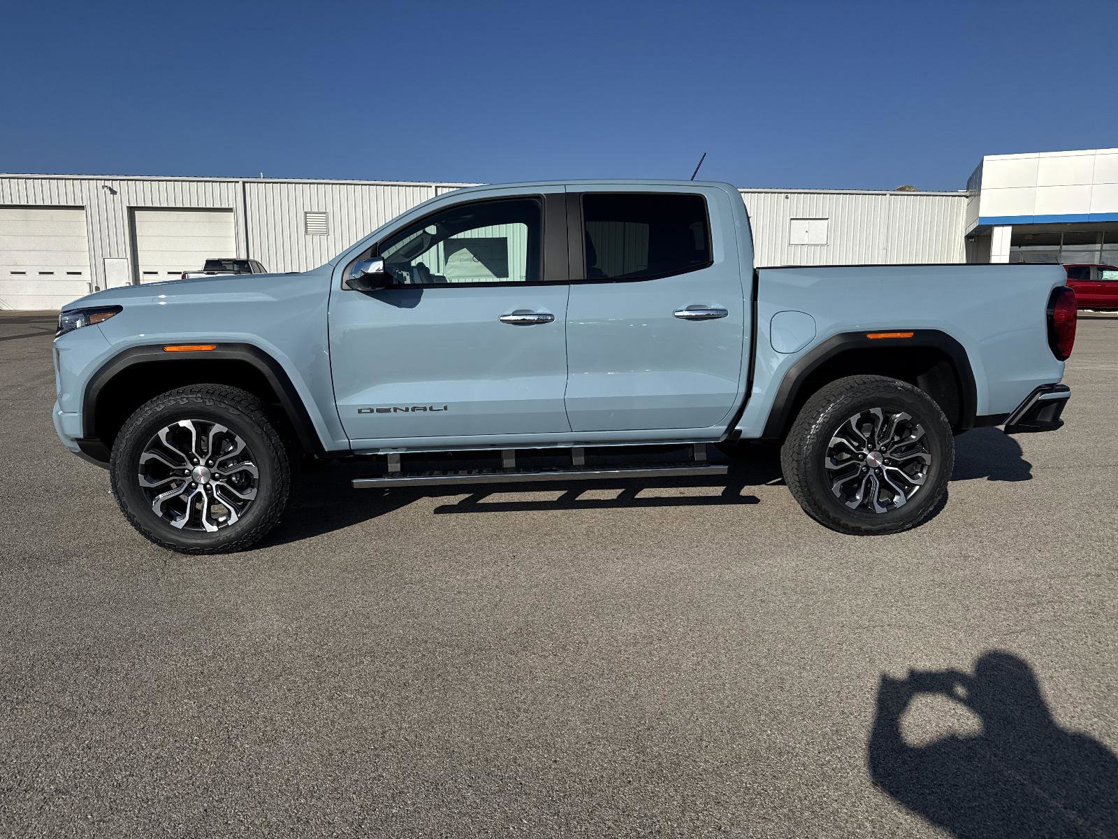 New 2026 GMC Canyon Denali image 2