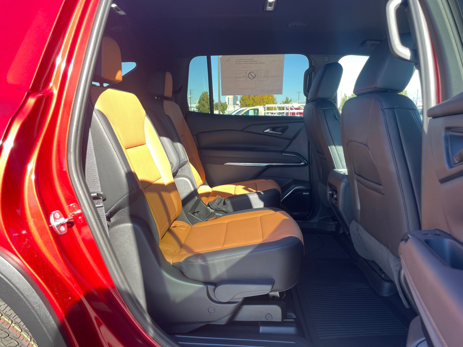 New 2027 Chevrolet Traverse Z71 w/ Enhanced Driving Package AWD/4WD image 25