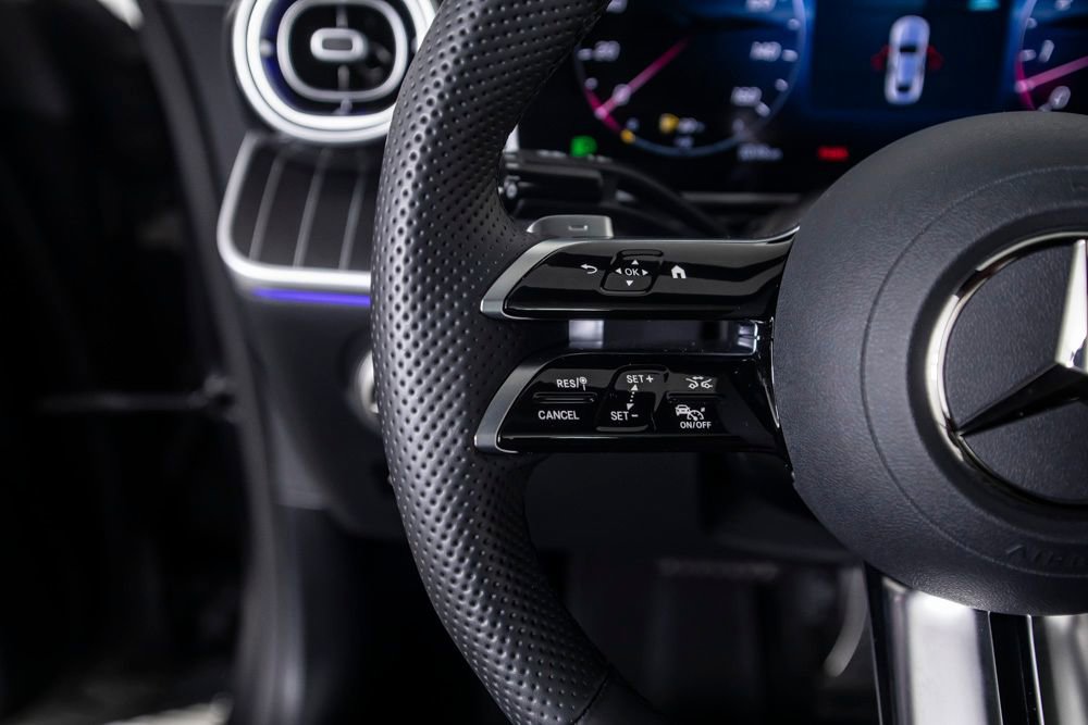 Used 2026 Mercedes-Benz CLE 450 4MATIC Coupe image 37