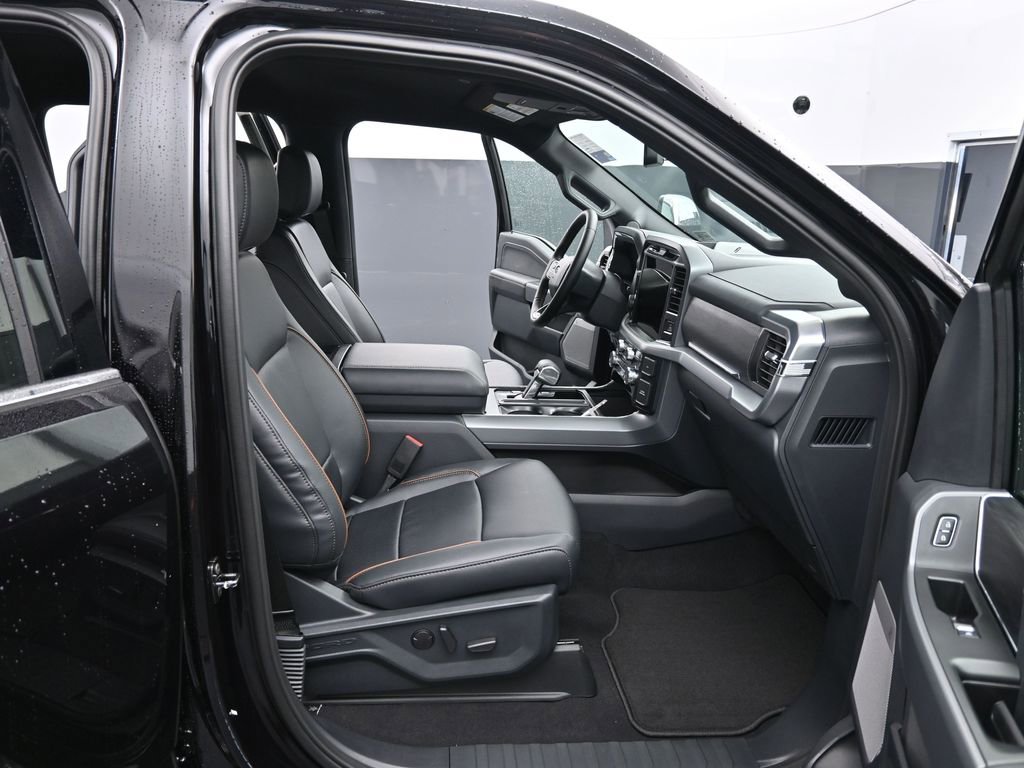 New 2025 Ford F150 Lariat w/ Equipment Group 501A Mid image 14