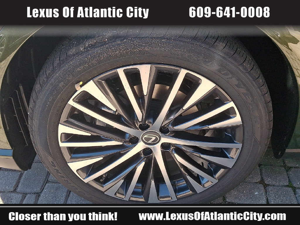 New 2026 Lexus RX 350 w/ Convenience Package AWD/4WD image 4