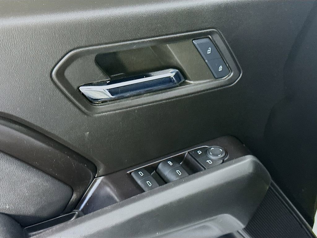 Used 2024 Chevrolet Colorado LT w/ LT Convenience Package II image 21