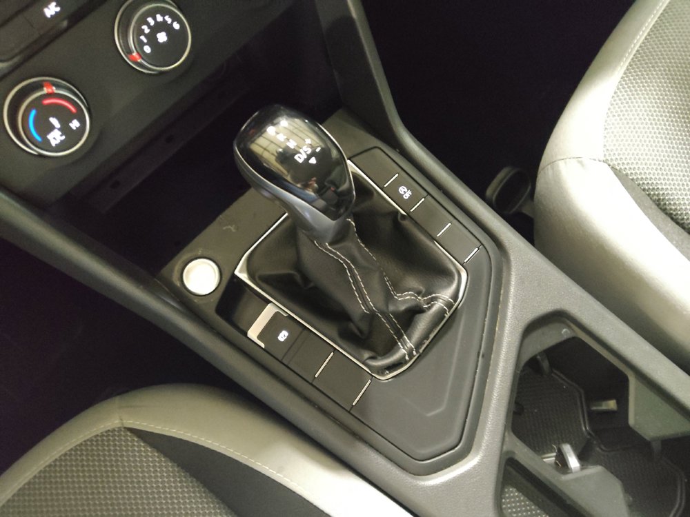 Used 2022 Volkswagen Taos S image 26