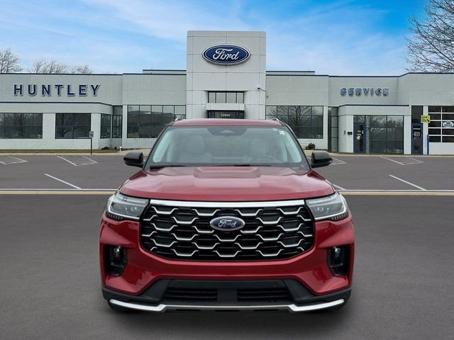 Used 2025 Ford Explorer Platinum w/ Ultimate Package AWD/4WD image 2