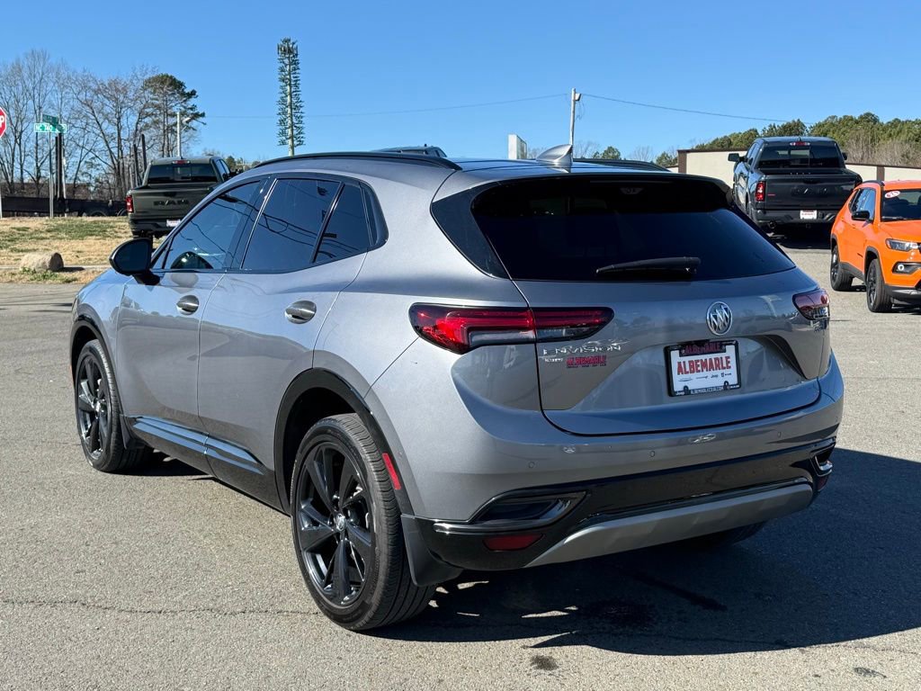 Used 2022 Buick Envision Essence w/ Technology Package II AWD/4WD image 7