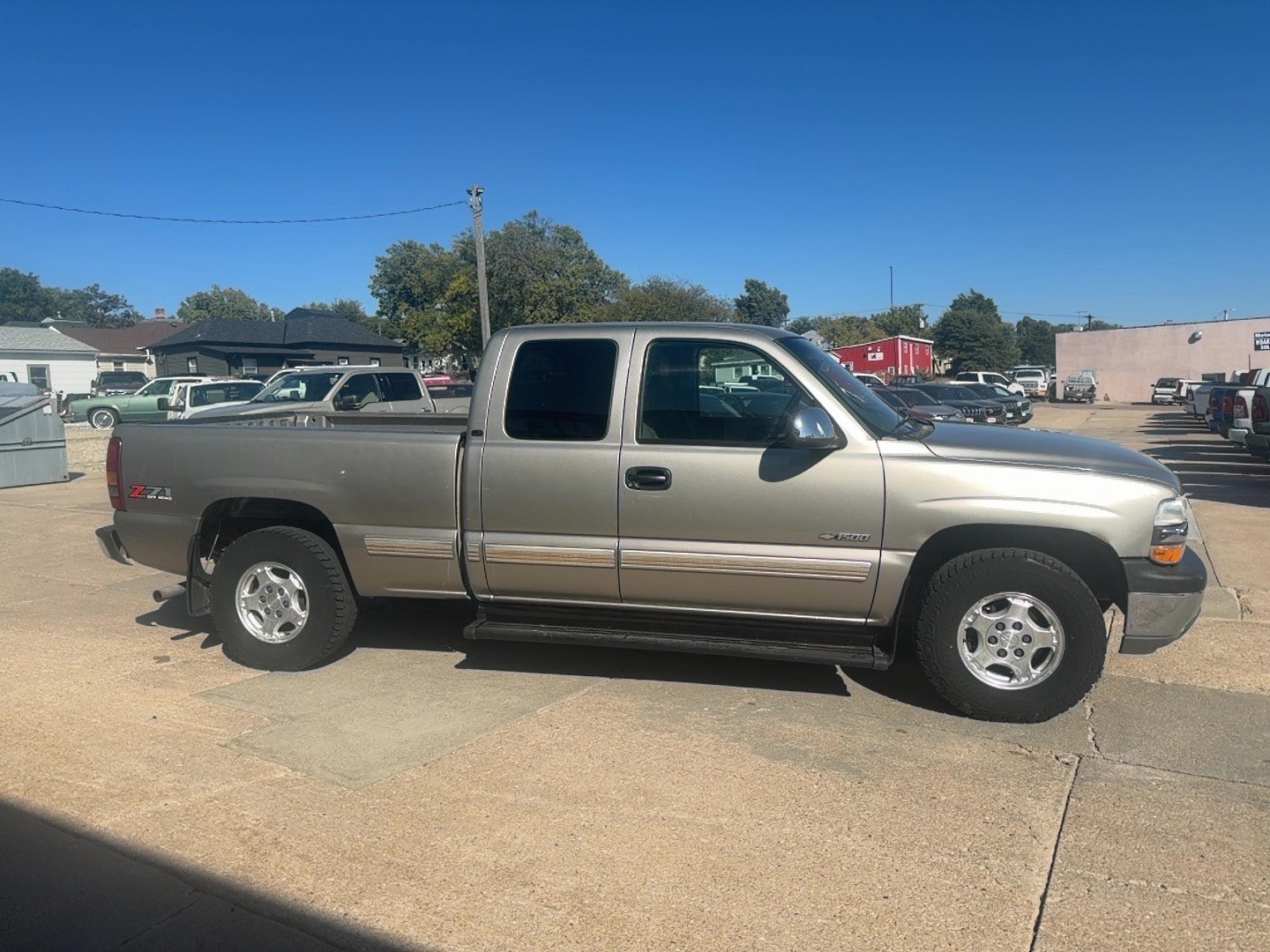 Used 2002 Chevrolet Silverado 1500 LS w/ Off-Road Pkg AWD/4WD image 5