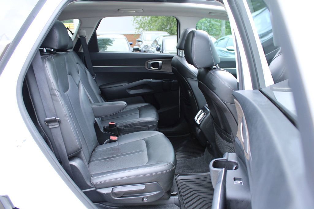 Used 2021 Kia Sorento EX w/ EX AWD X-Line Package image 29