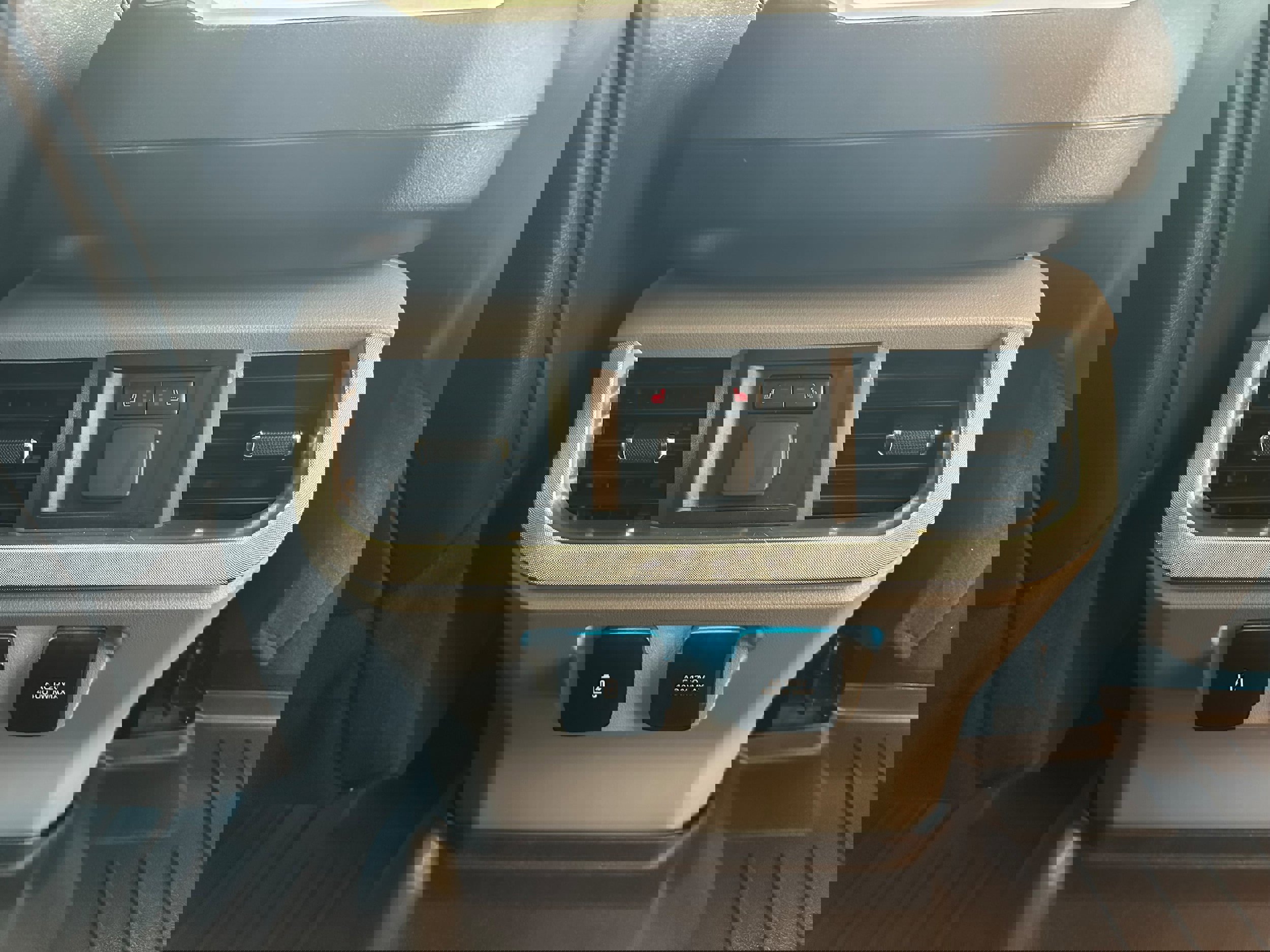 Used 2022 Ford F150 Limited image 15