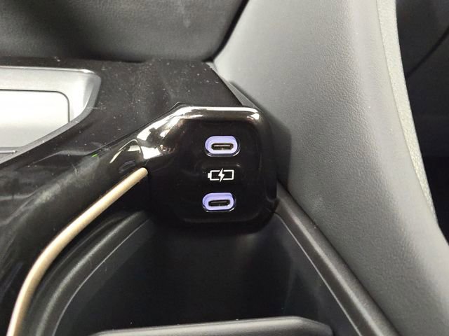 Used 2025 Toyota Crown Signia image 25