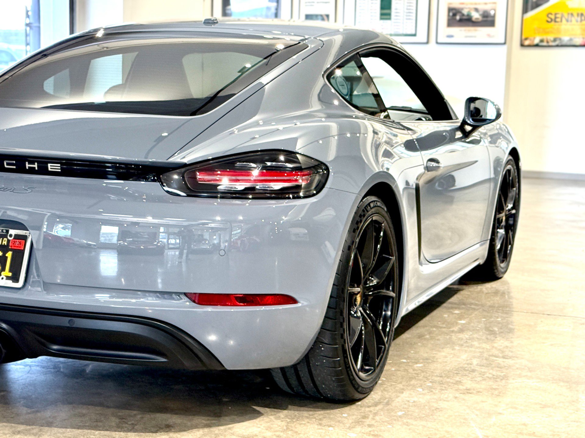 Used 2025 Porsche 718 Cayman S image 41