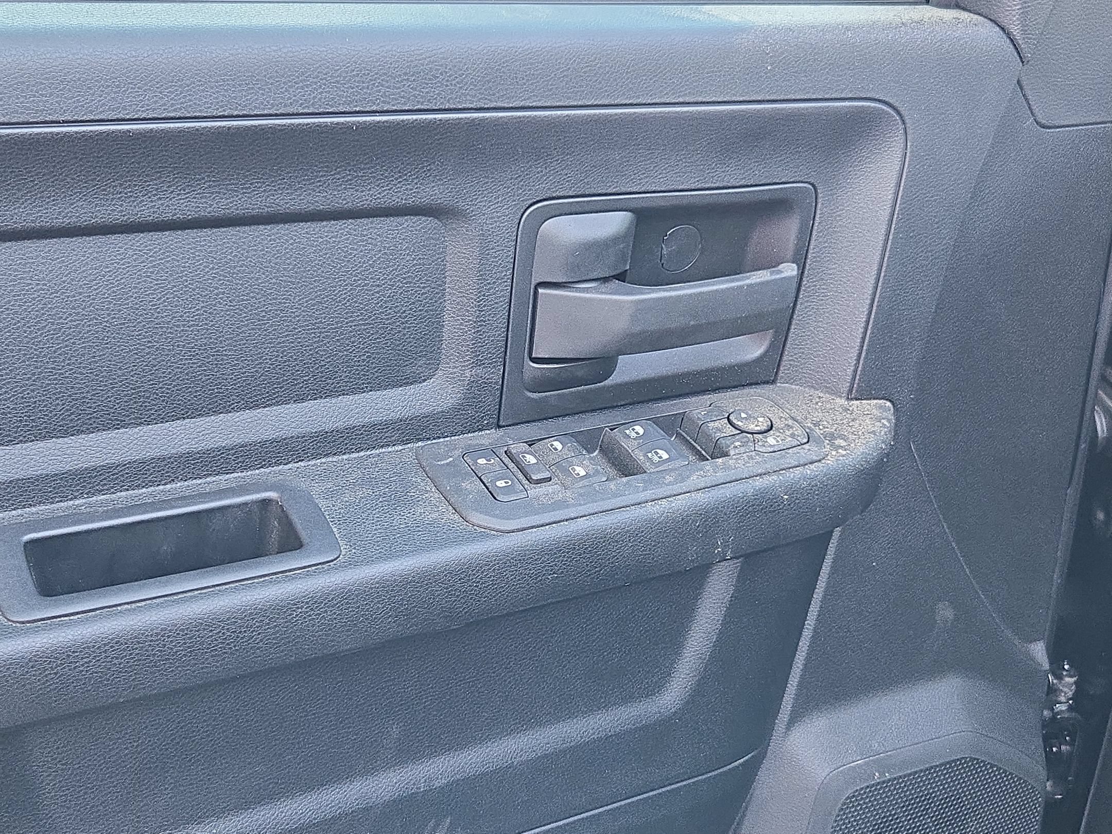 New 2026 RAM 3500 Tradesman AWD/4WD image 15