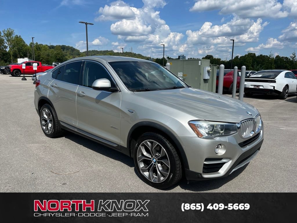 Used 2016 BMW X4 xDrive28i AWD/4WD image 2