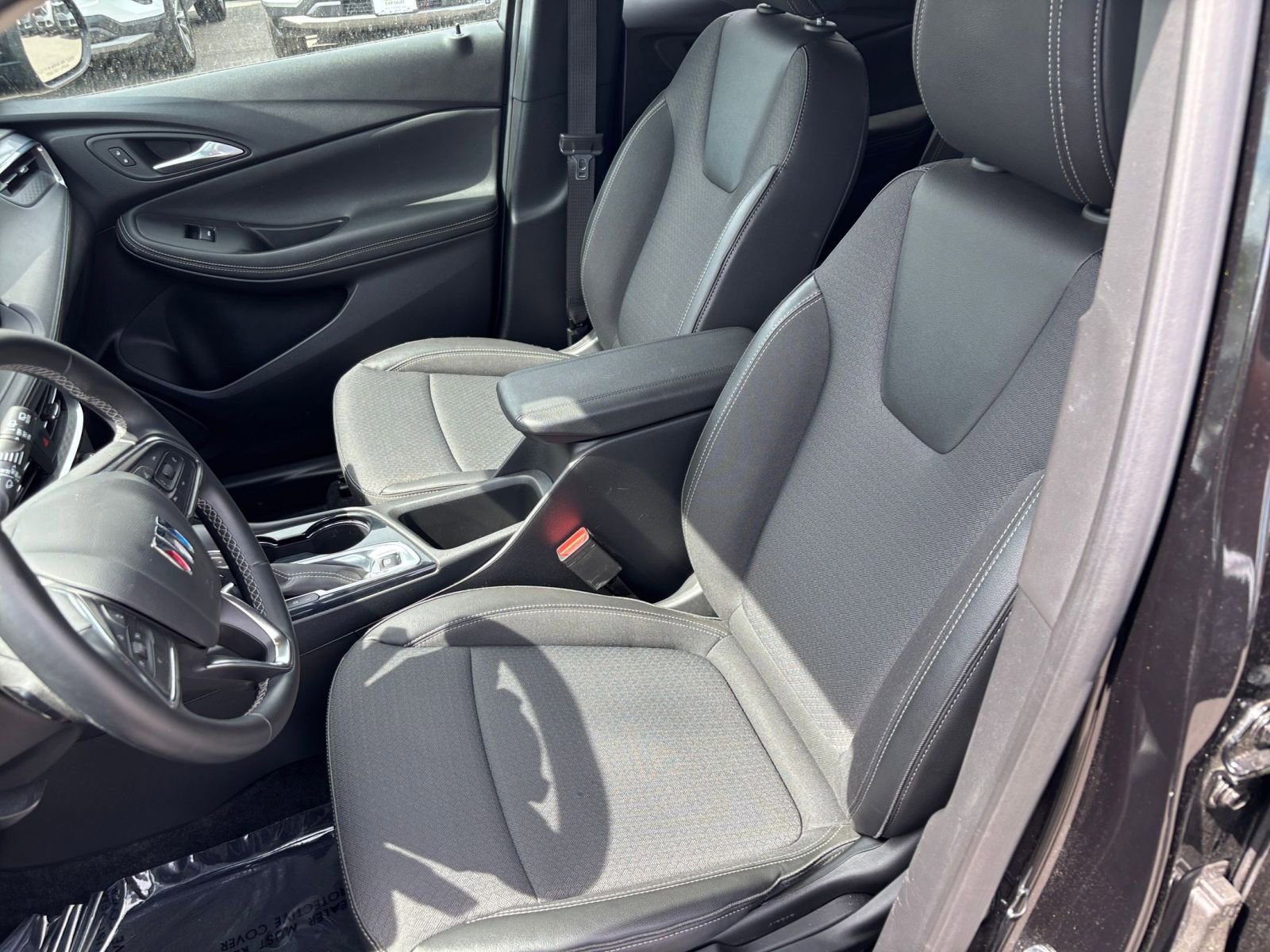 Used 2025 Buick Encore GX Preferred image 35