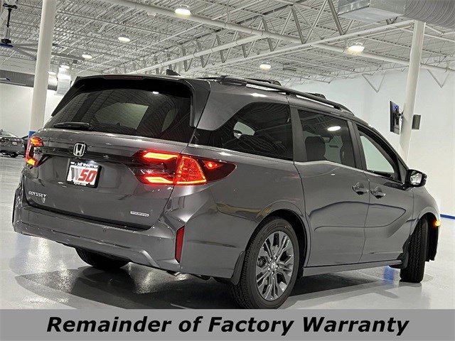 New 2026 Honda Odyssey Touring image 3