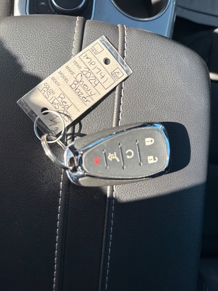 Used 2024 Chevrolet Blazer LT w/ Convenience Package image 15