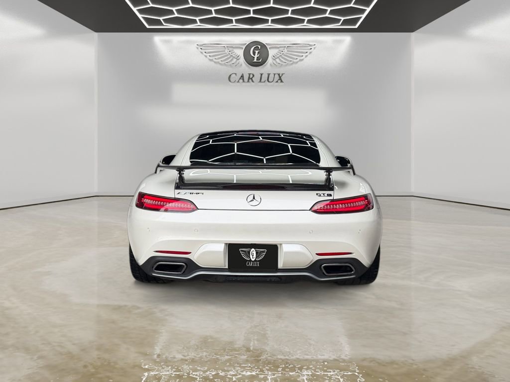 Used 2017 Mercedes-Benz AMG GT S image 4