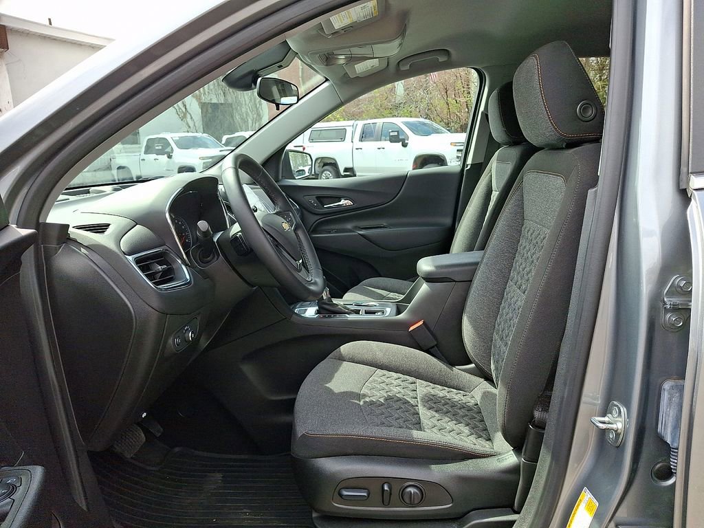 Used 2024 Chevrolet Equinox LT image 13