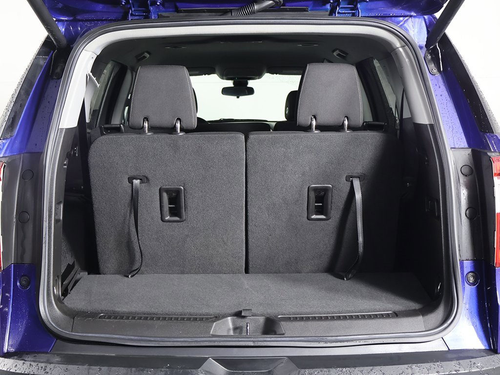 Used 2023 GMC Acadia SLE w/ Driver Convenience Package image 19