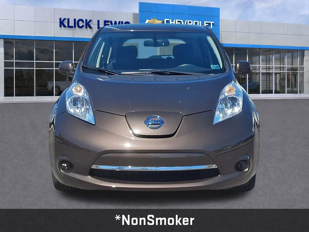 Used 2016 Nissan Leaf SV FWD image 2