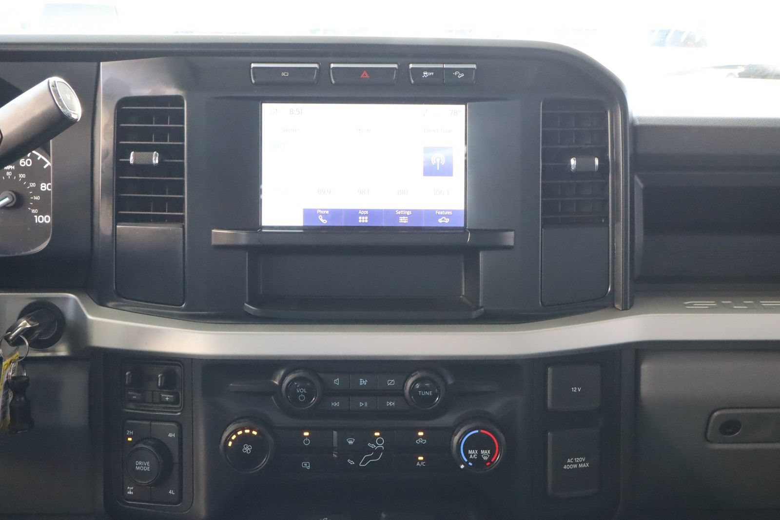 Used 2024 Ford F250 XL w/ STX Appearance Package AWD/4WD image 30