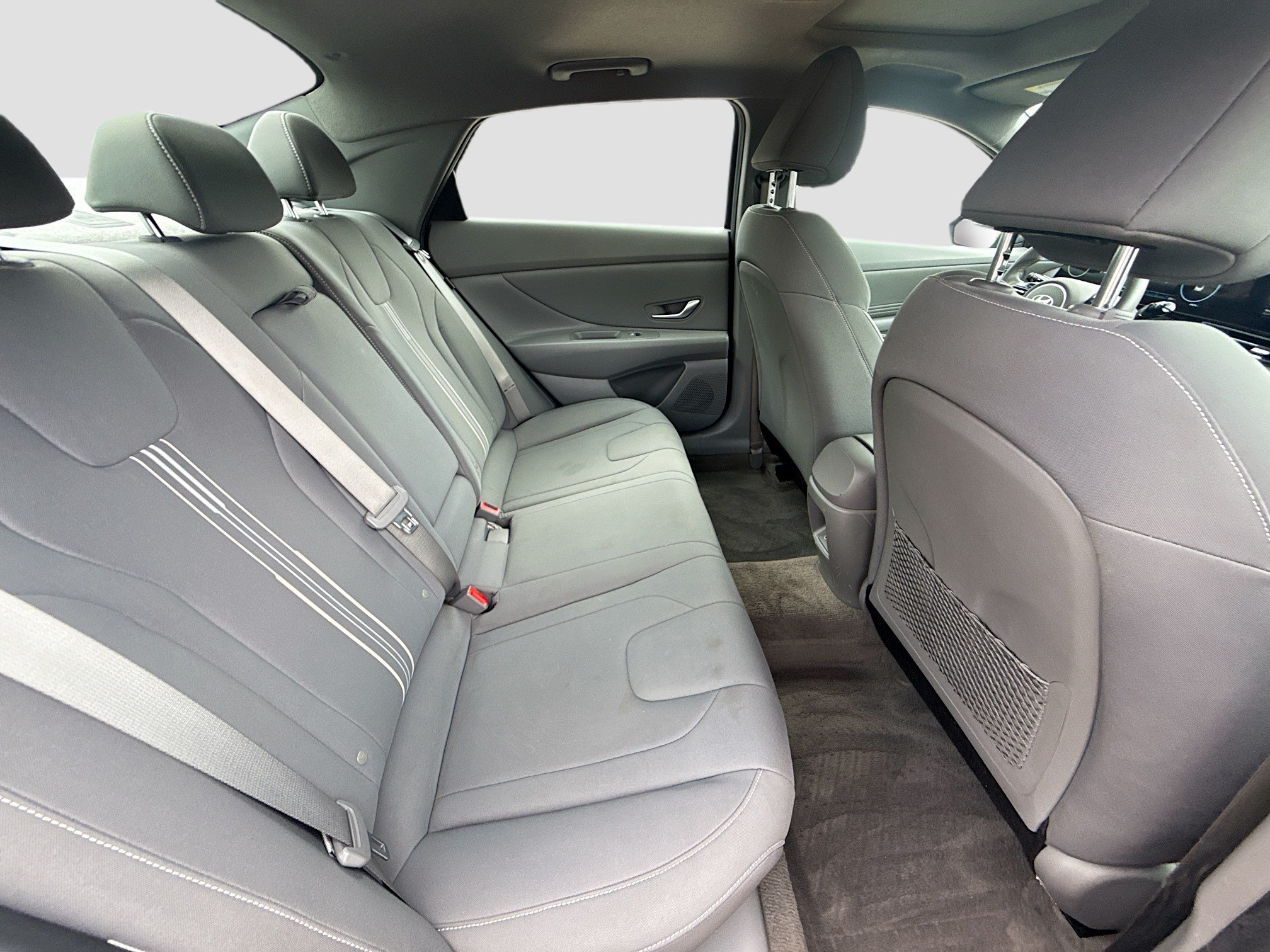 Used 2024 Hyundai Elantra SEL w/ Convenience Package FWD image 23
