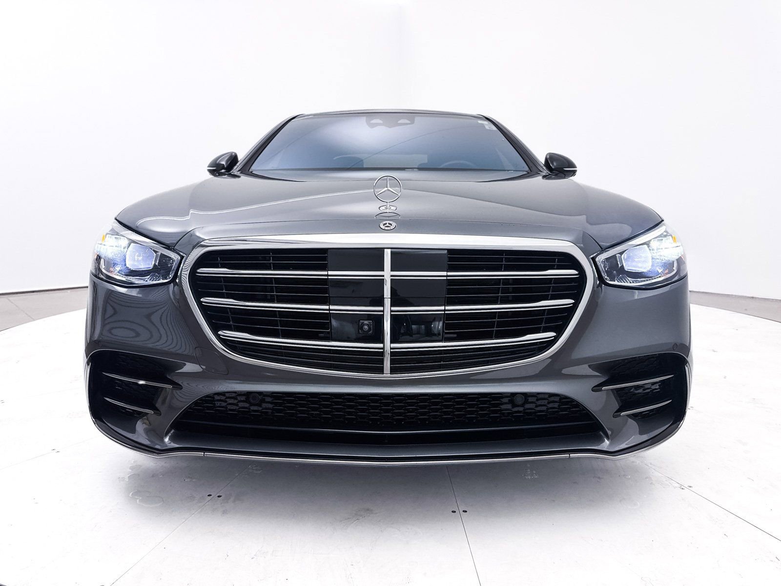 Used 2023 Mercedes-Benz S 500 4MATIC w/ AMG Line image 13