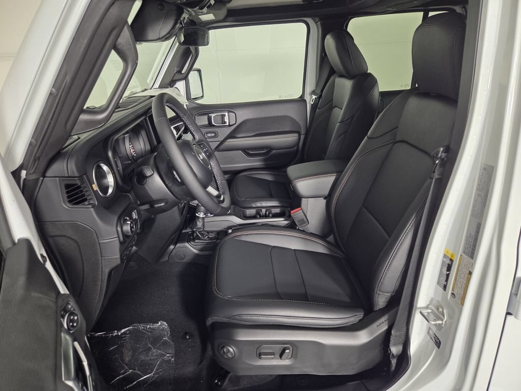 New 2026 Jeep Gladiator Sport AWD/4WD image 8