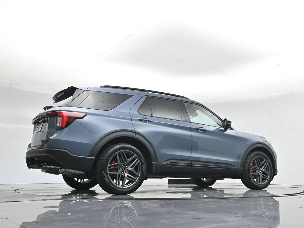 Certified 2025 Ford Explorer ST w/ Sun And Sound Package AWD/4WD image 53