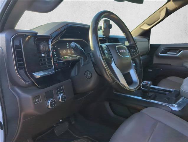Used 2023 GMC Sierra 1500 SLT w/ SLT Premium Package RWD image 13