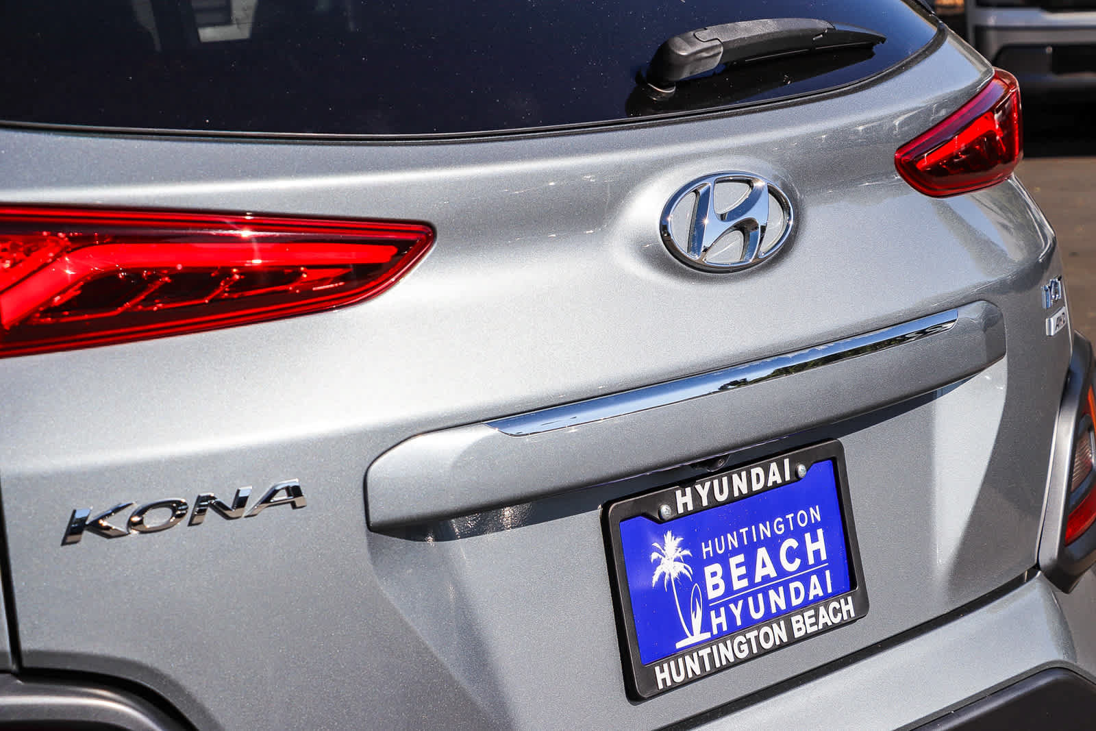 Used 2021 Hyundai Kona Limited w/ Cargo Package AWD/4WD image 8